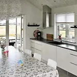 Holiday Home Svanevangen Semesterbostad *